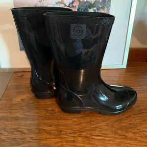 UGG RAANA Girls Rain Boots- Size 3